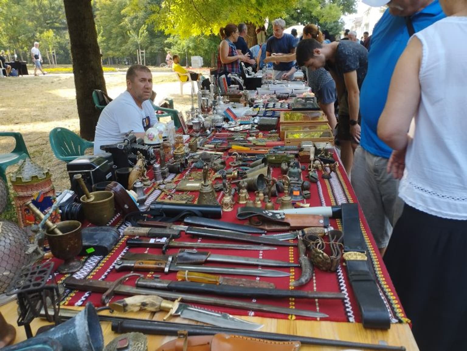 Архивна снимка от Национално антикварно изложение – Варна